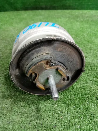 8E0199379AG Подушка крепления двигателя Audi A4 B7 Арт 2-556718, вид 3