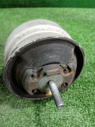 8E0199379AG Подушка крепления двигателя Audi A4 B7 Арт 2-556718, вид 4