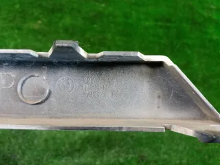 51127156772 Планка под стоп-сигнал / ресничка под фонарь BMW 7 E65/E66 Арт 2-558981, вид 4