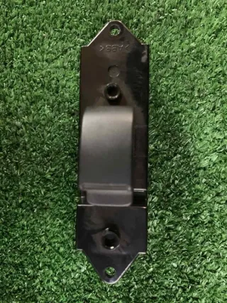 MR587879 Кнопка стеклоподъемника Mitsubishi Lancer 9 Арт 2-567263, вид 1