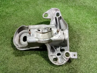 8E0199352N Кронштейн опоры двигателя Audi A4 B7 Арт 2-572417, вид 2