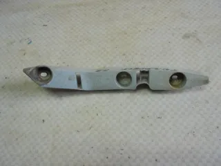 1337334 Кронштейн крепления бампера Ford Focus 1 Арт 2-589821, вид 1