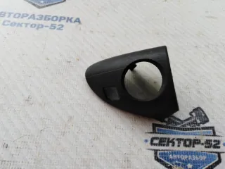 A2037660235 Заглушка личинки двери Mercedes C W203 Арт 2-593677, вид 1