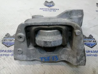 112101KA1A Подушка крепления двигателя Nissan Juke 1 Арт 2-596060, вид 3