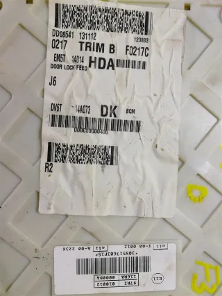 DV6T14A073DK Блок предохранителей Ford Focus 1 Арт 2-605315, вид 5