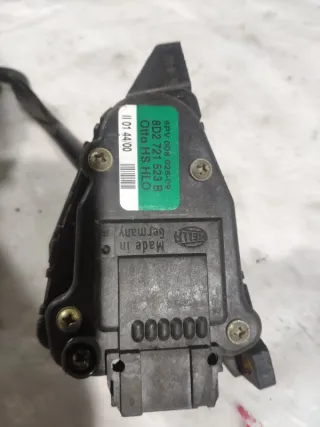 8D2721523B Педаль газа Volkswagen Passat B5 Арт 2-613702, вид 6