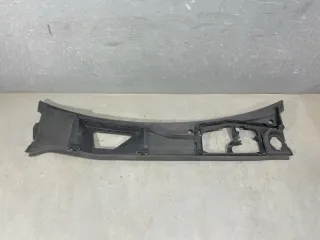 4M8819401 Решетка стеклооч. (планка под лобовое стекло) Audi Q8 Арт 2-614977, вид 1