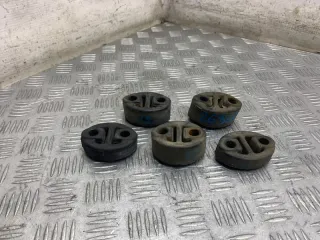 175650D040 Крепление глушителя Pontiac Vibe 1 Арт 2-655165, вид 1