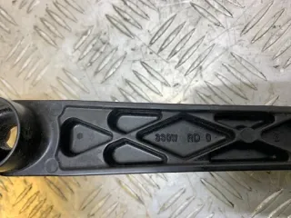8522133271 Щеткодержатель (поводок стеклоочистителя, дворник) Toyota Camry XV30 Арт 2-656257, вид 3