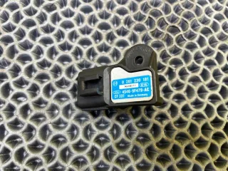 L30118211B Датчик абсолютного давления Mazda 6 2 Арт 2-666331, вид 1