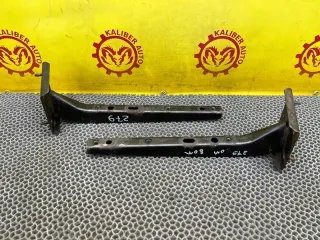 5113322AA Кронштейн усилителя бампера переднего (домик) Chrysler Voyager 5 Арт 2-696265, вид 1