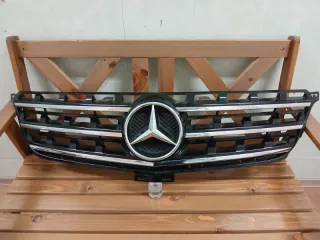 A1668800985 Решетка радиатора Mercedes GLS X166 Арт 2-697502, вид 1