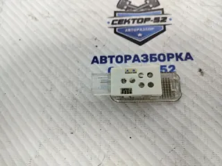 8D0947415 Плафон подсветки двери Audi A6 C6 (S6,RS6) Арт 2-699754, вид 3