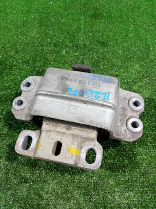 1K0199555AC Подушка крепления двигателя Volkswagen Golf 5 Арт 2-704394, вид 1