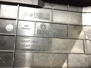 8L130313 Блок предохранителей Skoda Octavia A5 Арт 2-719797, вид 3