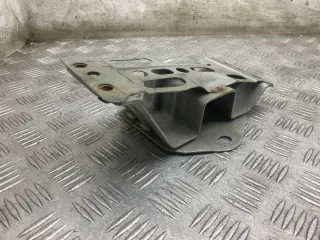5201505010 Кронштейн усилителя бампера переднего (домик) Toyota Avensis 2 Арт 2-729149, вид 3