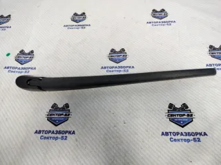 988111F000 Щеткодержатель (поводок стеклоочистителя, дворник) Kia Sportage 2 Арт 2-759713, вид 1