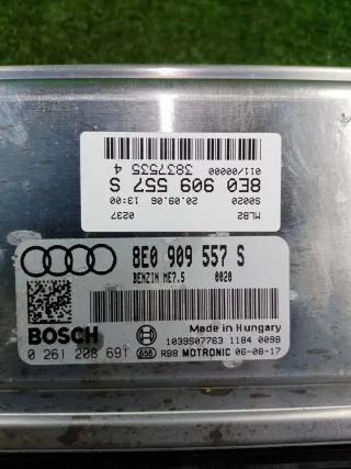 8E0909557S Блок управления двигателем Audi A4 B7 Арт 2-772679, вид 4