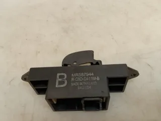 MR587944 Кнопка стеклоподъемника Mitsubishi Colt 6 Арт 2-810295, вид 7