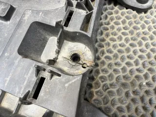 1K0 915 333 H Кронштейн крепления аккумулятора Volkswagen Touran 1 Арт 2-821171, вид 9