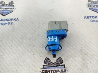 4838697 Датчик включения стоп-сигнала Ford Focus 3 Арт 2-826229, вид 1