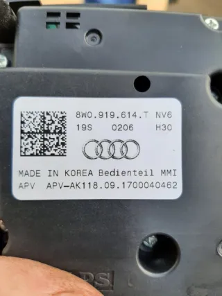 8W0919614T Блок управления магнитолой Audi A4 B9 Арт 2-864363, вид 6