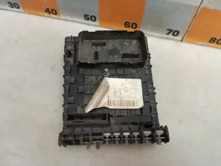 1K0937820D Блок предохранителей под капотом Volkswagen Tiguan 1 Арт 2-876313, вид 5