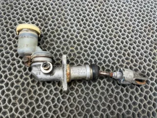 MR151616 Главный цилиндр сцепления Mitsubishi Pajero 2 Арт 2-882475, вид 1