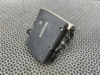 7L0614111H Блок ABS Volkswagen Touareg 1 Арт 2-890108, вид 2