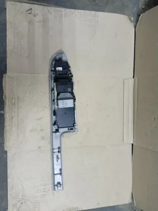 83560SZAA111M1 Кнопка стеклоподъемника Honda Pilot 2 Арт 2-919635, вид 3