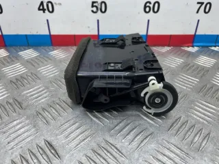 687504CE0A Дефлектор Nissan Qashqai 2 Арт 2-925815, вид 6