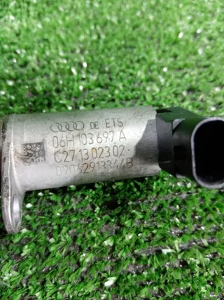 06H103697A Клапан изменения фаз vvti / регулировки газораспределения Audi A4 B8 Арт 2-936152, вид 5