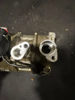 8W0816803A Компрессор кондиционера Audi Q7 4M Арт 2-938596, вид 4