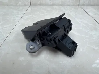 8M51R442A66CA Замок багажника Ford Focus 1 Арт 2-939556, вид 5