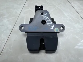 8M51R442A66CA Замок багажника Ford Focus 1 Арт 2-939556, вид 7