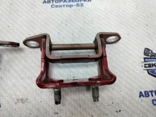 824011KA0A Петля двери Nissan Juke 1 Арт 2-940374, вид 4