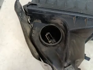 8D0129607AB Корпус воздушного фильтра Volkswagen Passat B5 Арт 2-944424, вид 4