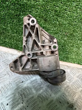 03F260885 Кронштейн Volkswagen Golf 4 Арт 2-945598, вид 2