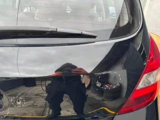 2008-2014 Крышка багажника (дверь 3-5) Hyundai i20 1 Арт e12772240, вид 10