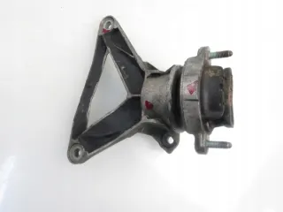 8E0399105J, 8E0399115J 8E0399105J Подушка крепления КПП Audi A4 B6 Арт e12768670, вид 2