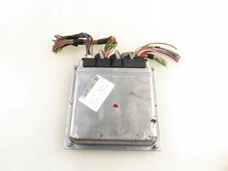 6111537479 0281010608 Блок управления двигателем Mercedes C W203 Арт e12764466, вид 1