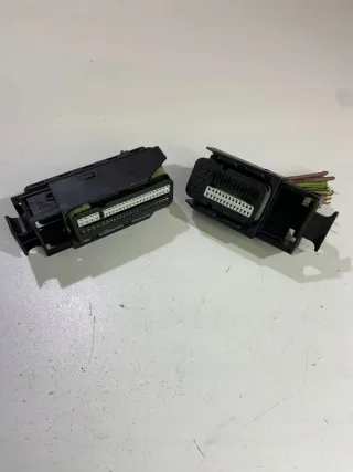 DDE8587952 0281032143 Блок управления двигателем BMW 1 F20/F21 Арт e12761181, вид 2