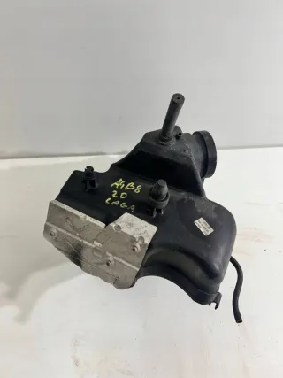 17544437574 Корпус воздушного фильтра Audi A4 B8 Арт e12756046, вид 1