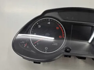 8R0920980L Щиток приборов (приборная панель) Audi Q5 1 Арт e12743366, вид 2