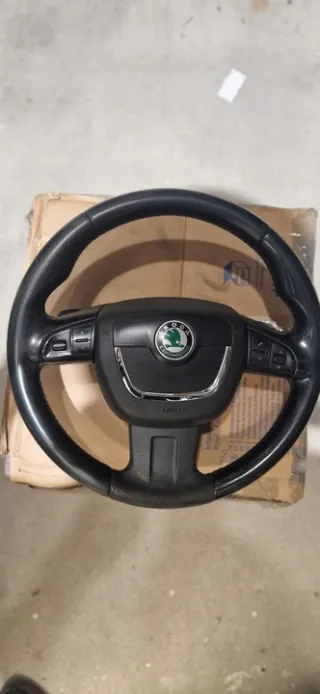 3T0419091L Руль Skoda Superb 2 Арт e12737863, вид 1