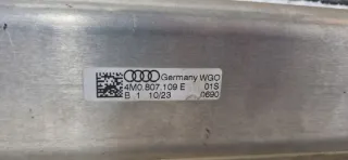  Передняя панель крепления облицовки (телевизор) Audi Q7 4M Арт e12737754, вид 2