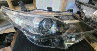 2012-2015R 81110-02E40 Фара правая Toyota Auris 2 Арт e12737061, вид 1
