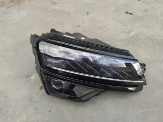 57B941016B Фара правая Skoda Karoq Арт e12736942, вид 2