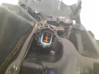 100-8D02J Фара правая Nissan Qashqai 2 restailing Арт e12735983, вид 13