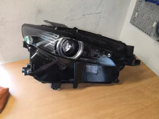 DFR7-51030 Фара правая Mazda CX30 Арт e12735741, вид 1